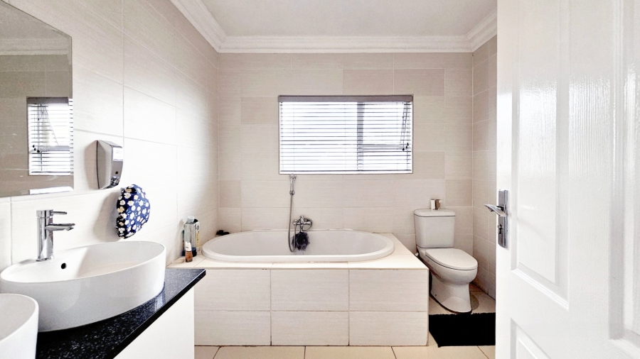 4 Bedroom Property for Sale in Shellyvale Free State